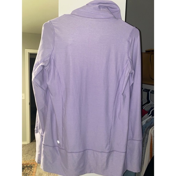Lululemon jacket - Picture 4 of 5